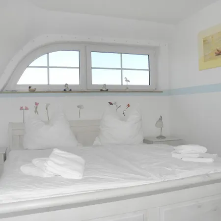 Ferienhaus Boddenblick * Lancken